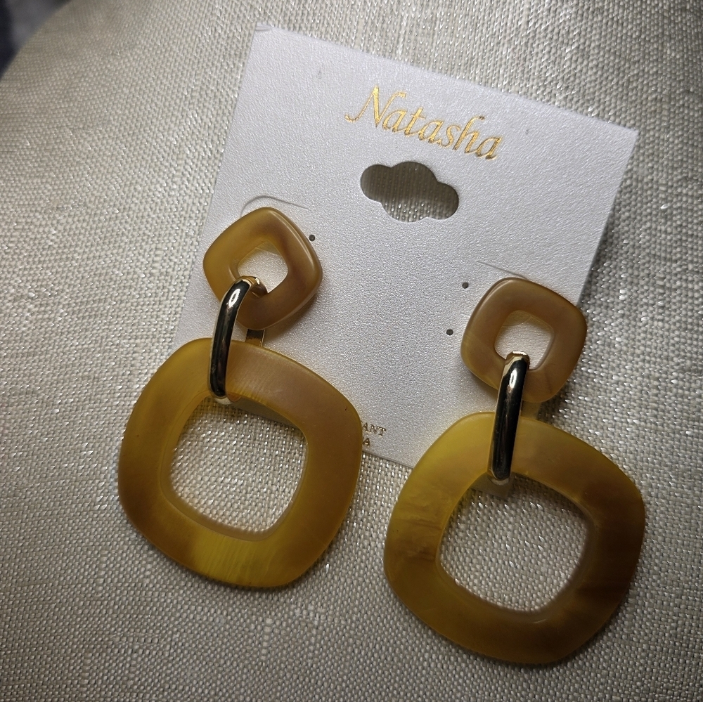 Natasha Couture Gold and Cream Earrings And Necklase Bundle - Picture 10 of 10